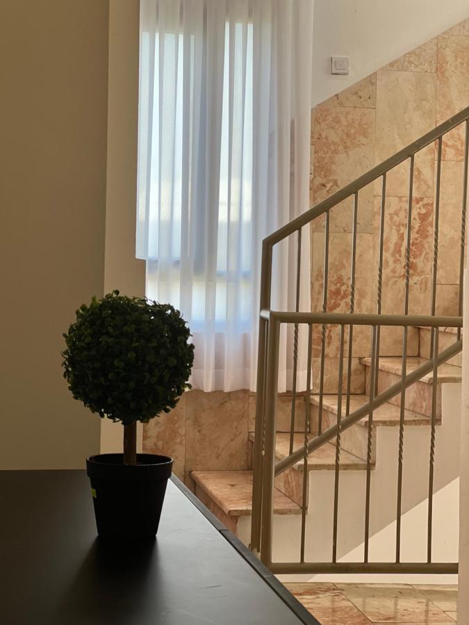 The Lion Hotel Haifa Bagian luar foto